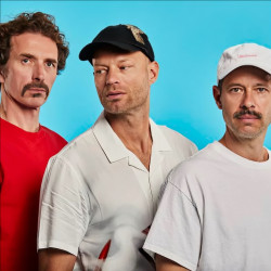 WhoMadeWho
